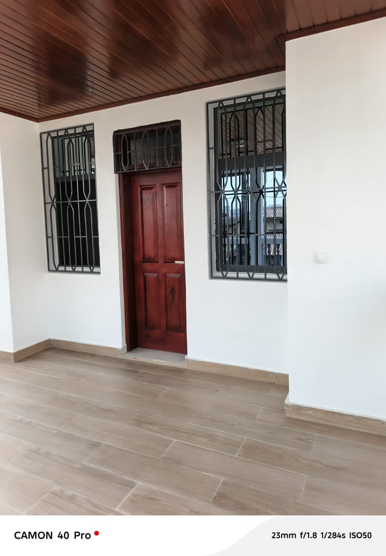 VILLA EN LOCATION A COCODY 9EM TRANCHE CITÉ ROSIER PROGRAMME 3