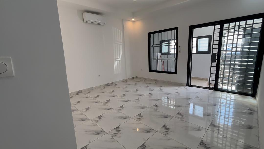 VILLA A LOUER A LA CITÉ LYS MARIE MODESTE