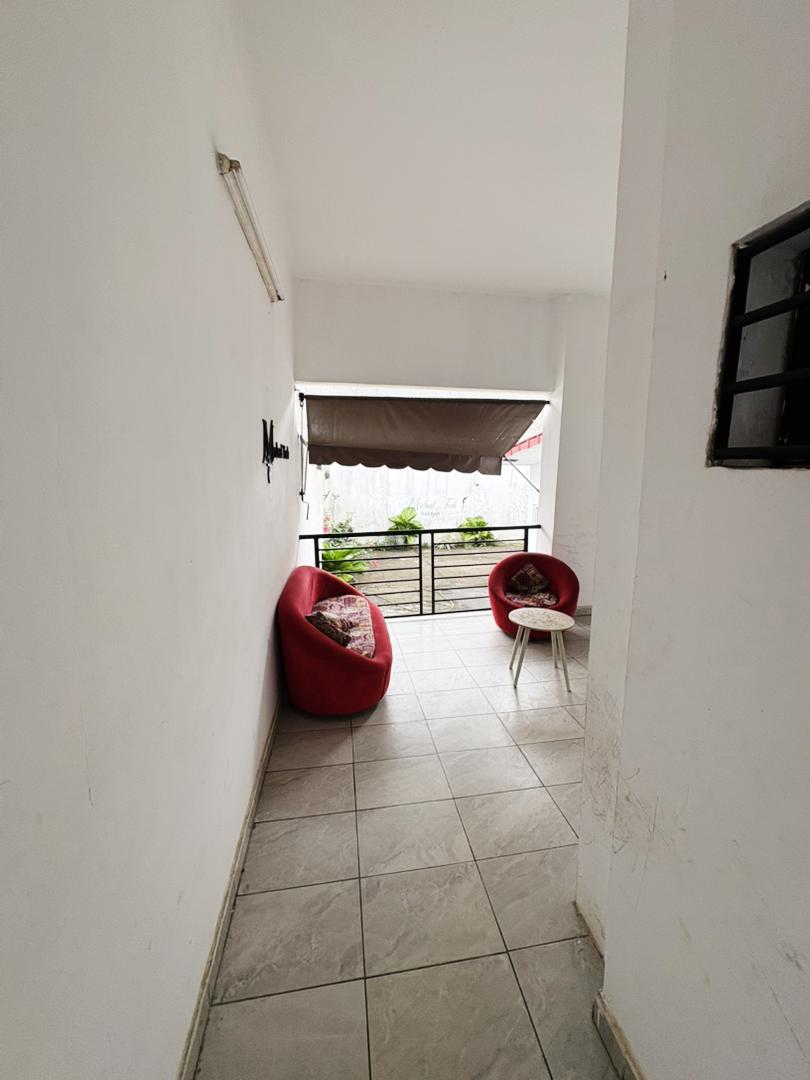 VILLA EN LOCATION - COCODY ANGRE 9 TRANCHE — vue 4