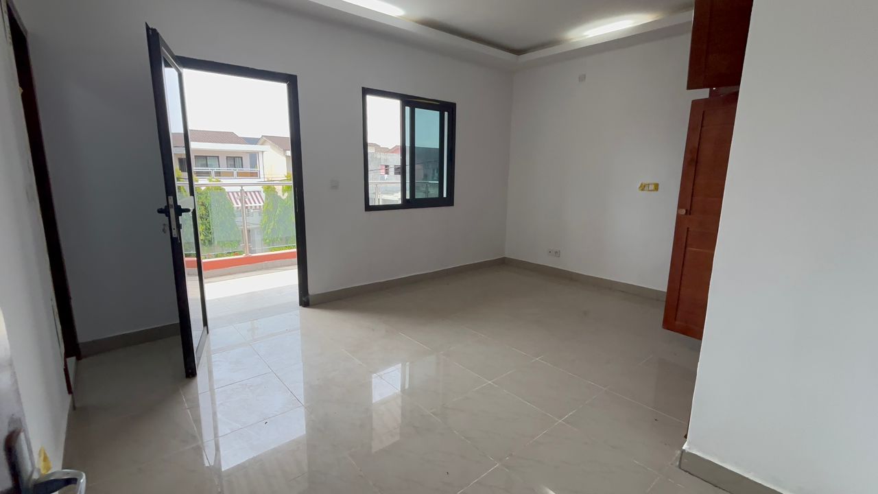 VILLA A LOUER 5 PIÈCES BASSAM (ROSIER 5) — vue 5