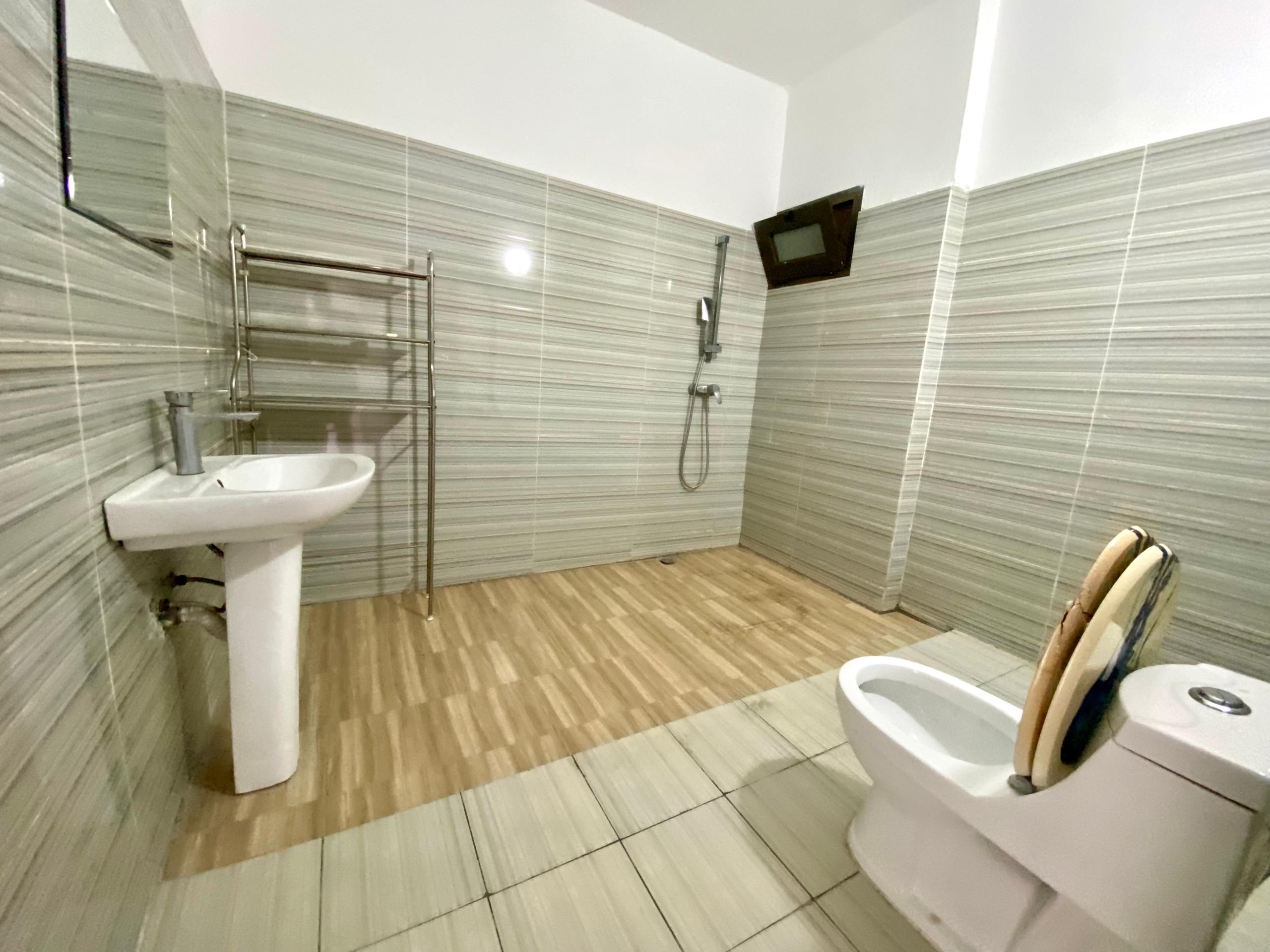 APPARTEMENTS A LOUER AU 2 PLATEAUX — vue 2