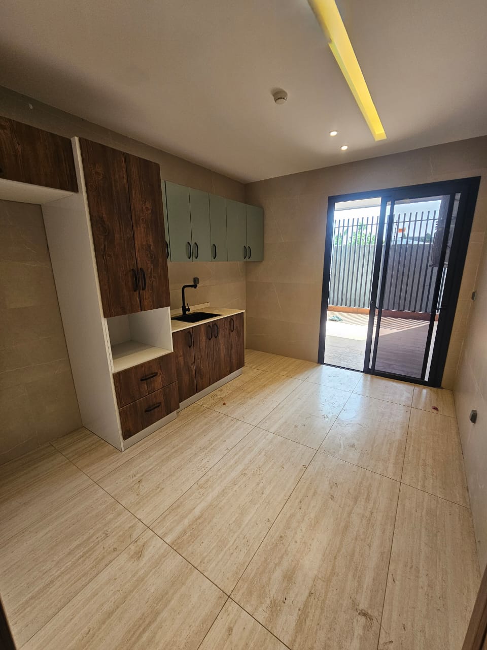 APPARTEMENTS A LOUER A MBADON — vue 4