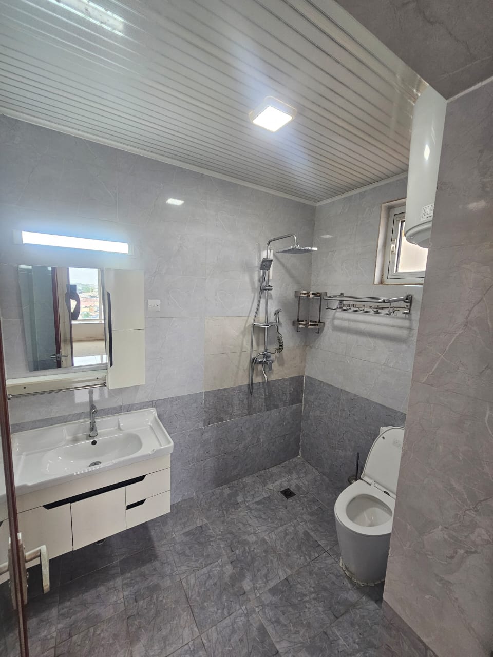 APPARTEMENTS A LOUER A MARCORY ZONE 4 — vue 3