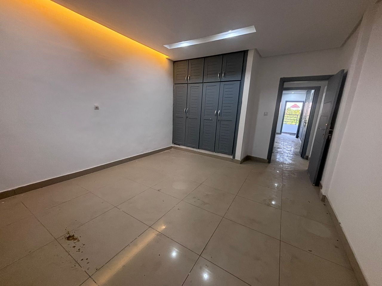 VILLA EN VENTE A LA RIVIERA ABATTA — vue 2