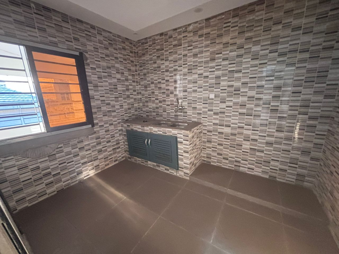 VILLA EN VENTE A LA RIVIERA ABATTA — vue 3